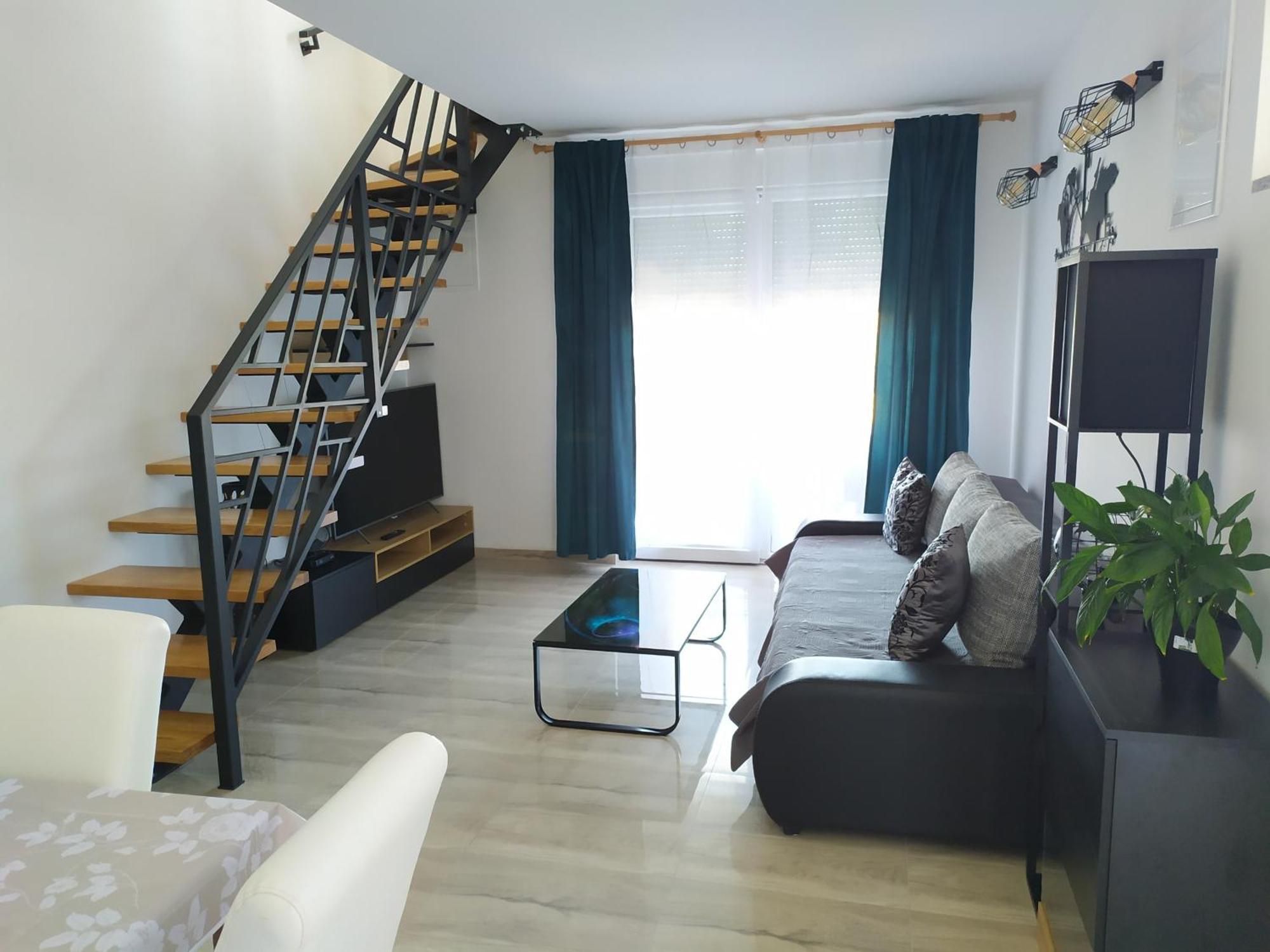 Apartmani Mira Nin Buitenkant foto
